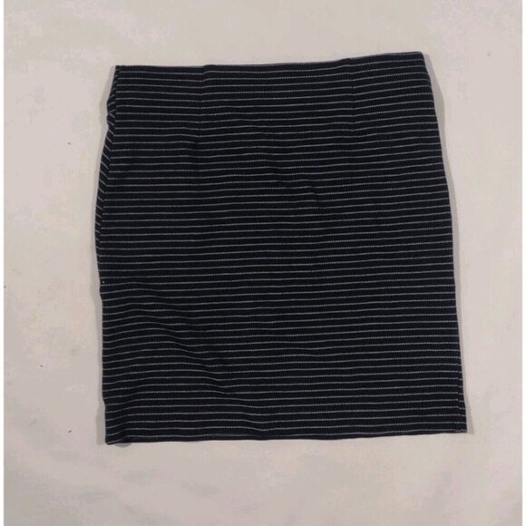 J. Jill Mini Pull On Skirt - Picture 7 of 8